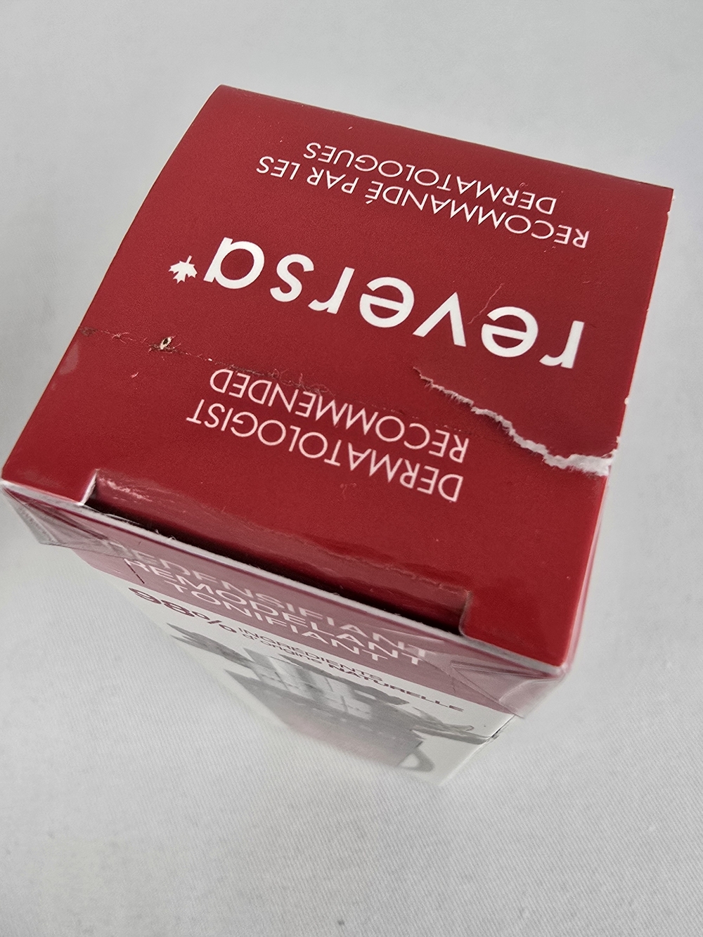 Reversa Anti-Gravity Lifting & Firming Serum — Red - Picture 5 of 6
